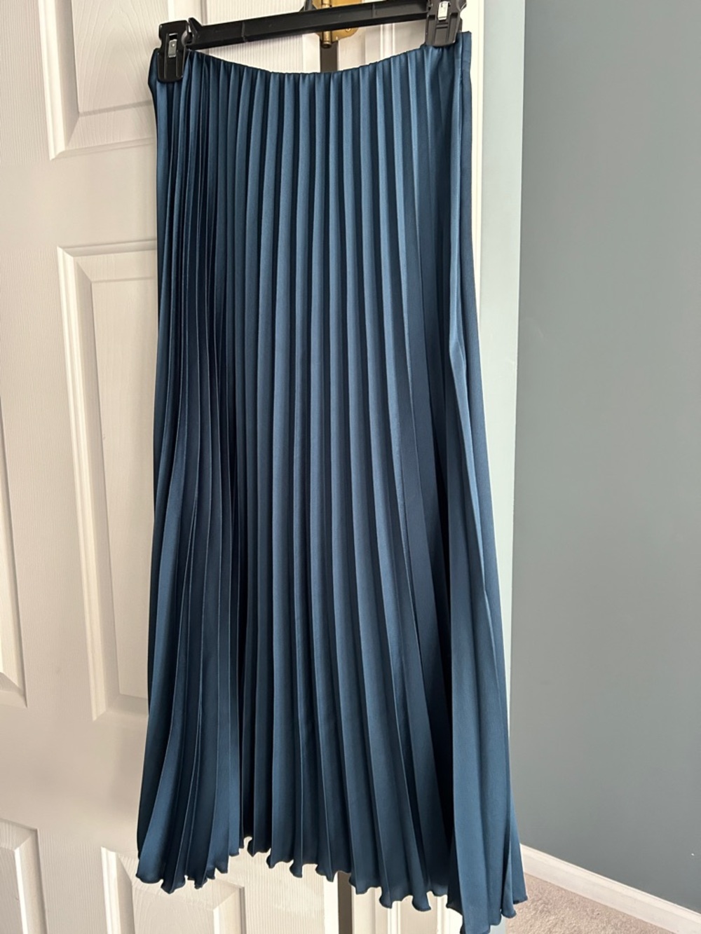 Zara Pleated Midi Skirt in Deep Teal Blue